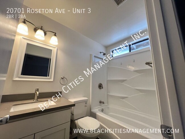 Building Photo - 20701 Roseton Ave