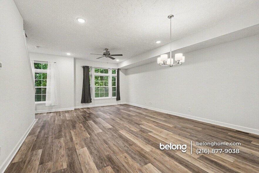 Building Photo - 12021 Ashbury Ave