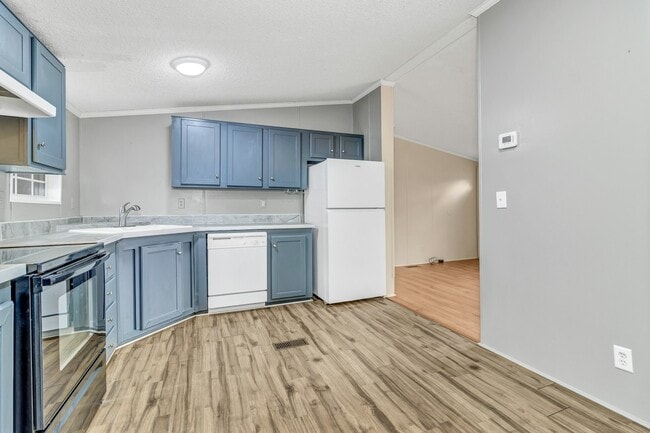 Building Photo - 9 Harwood Cemetary Rd