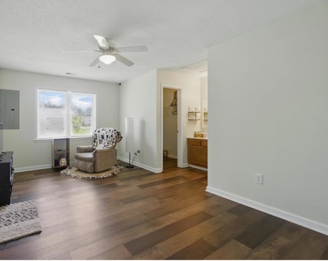 Building Photo - 3 bedroom 2 bath in Summerfield
