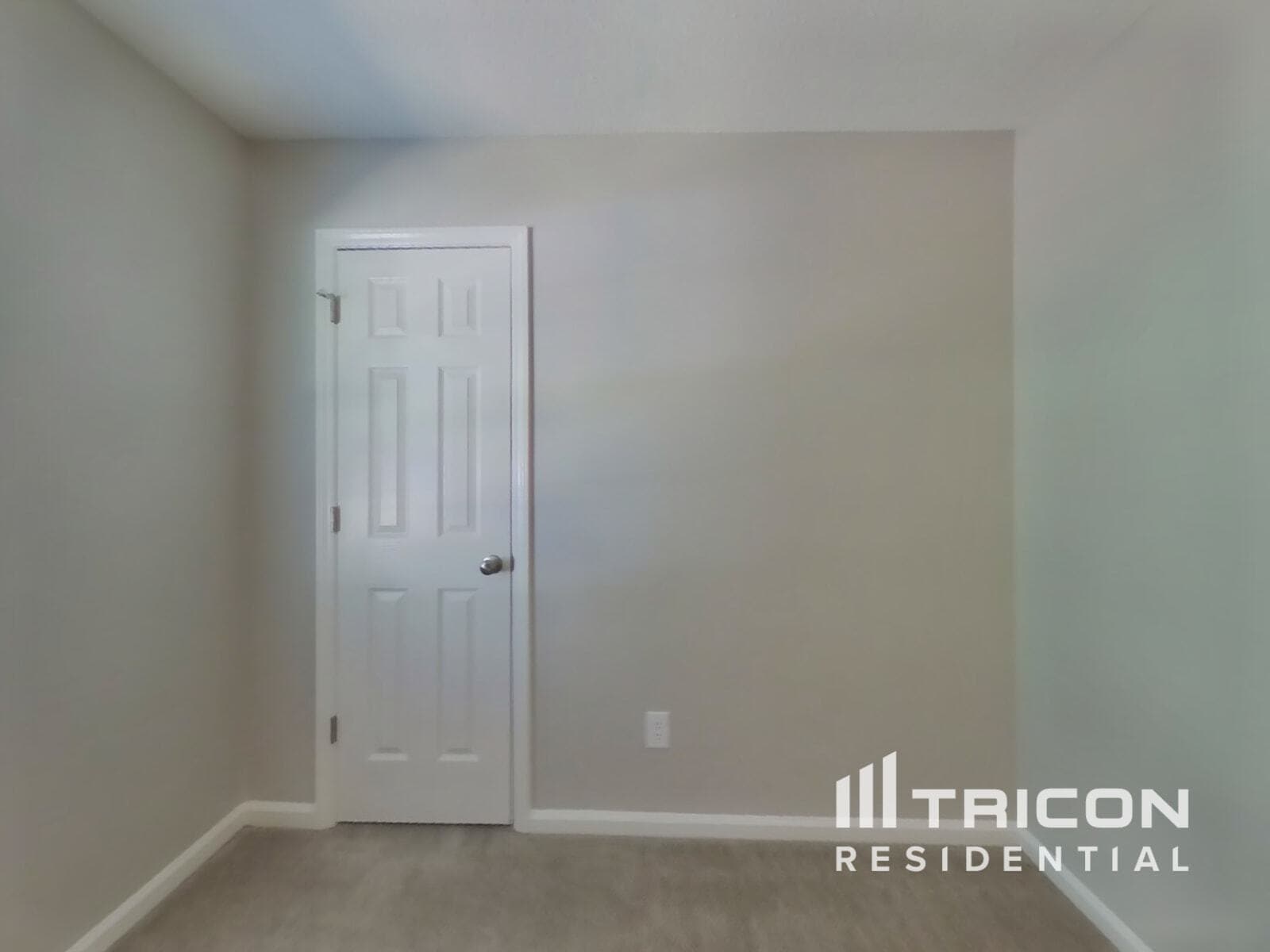 Building Photo - 6617 Flat Rock Dr