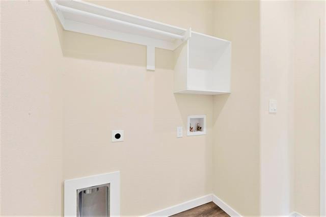 Building Photo - 3002 Rochester St