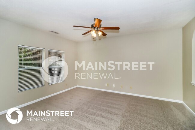 Building Photo - 11104 Northwoods Forest Dr