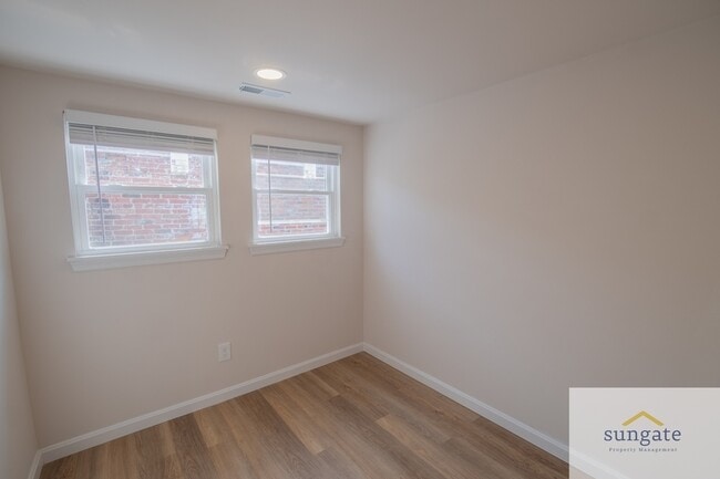 Building Photo - 1911 Eastern Ave