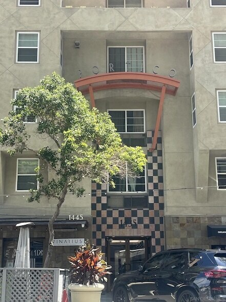 Building Photo - 1435 India St