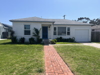 Building Photo - 642 Myrna Dr