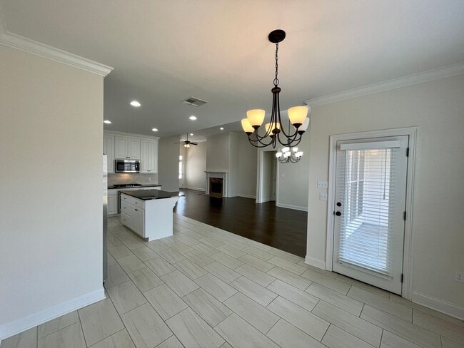 Building Photo - 17229 Ledgestone Dr