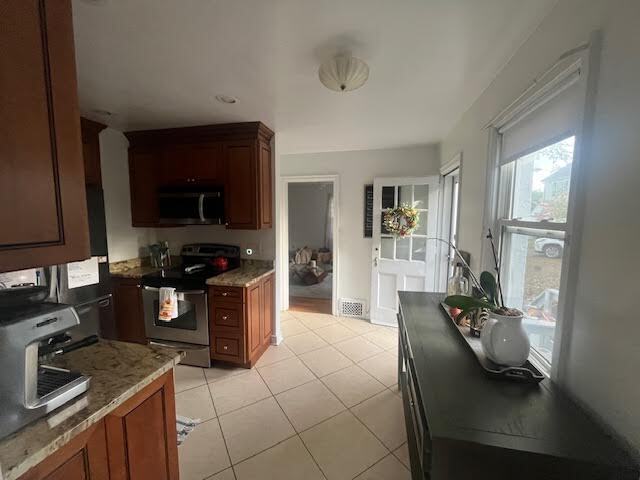 Building Photo - 9 S Pine Creek Ct