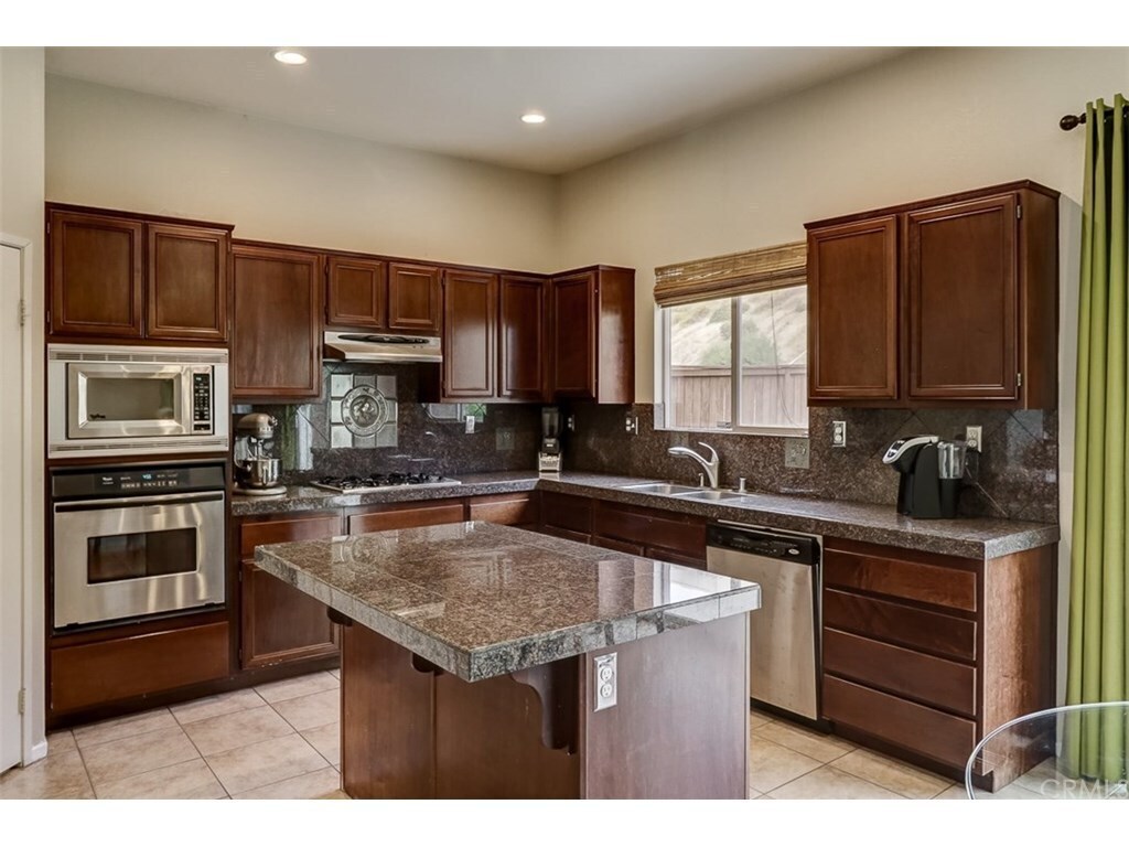 Building Photo - 26426 Mare Ln