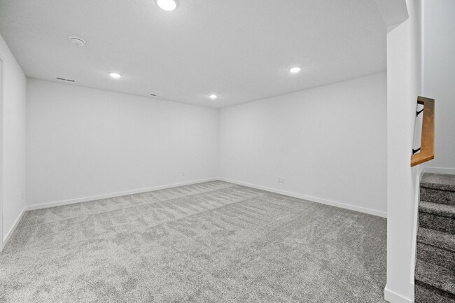 Building Photo - Brand New Townhome - Incredible Space