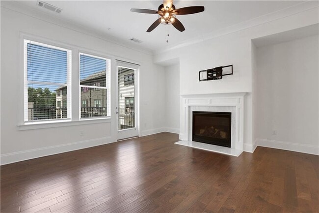 Building Photo - 6651 Sterling Dr