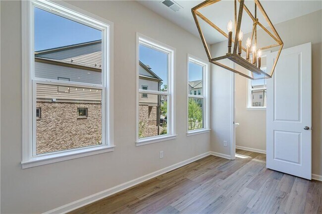 Building Photo - 150 Harlow Cir