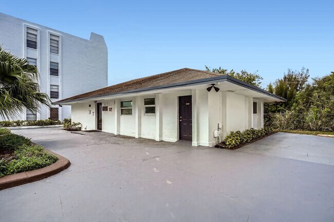 Building Photo - 2101 NW 55th Ave