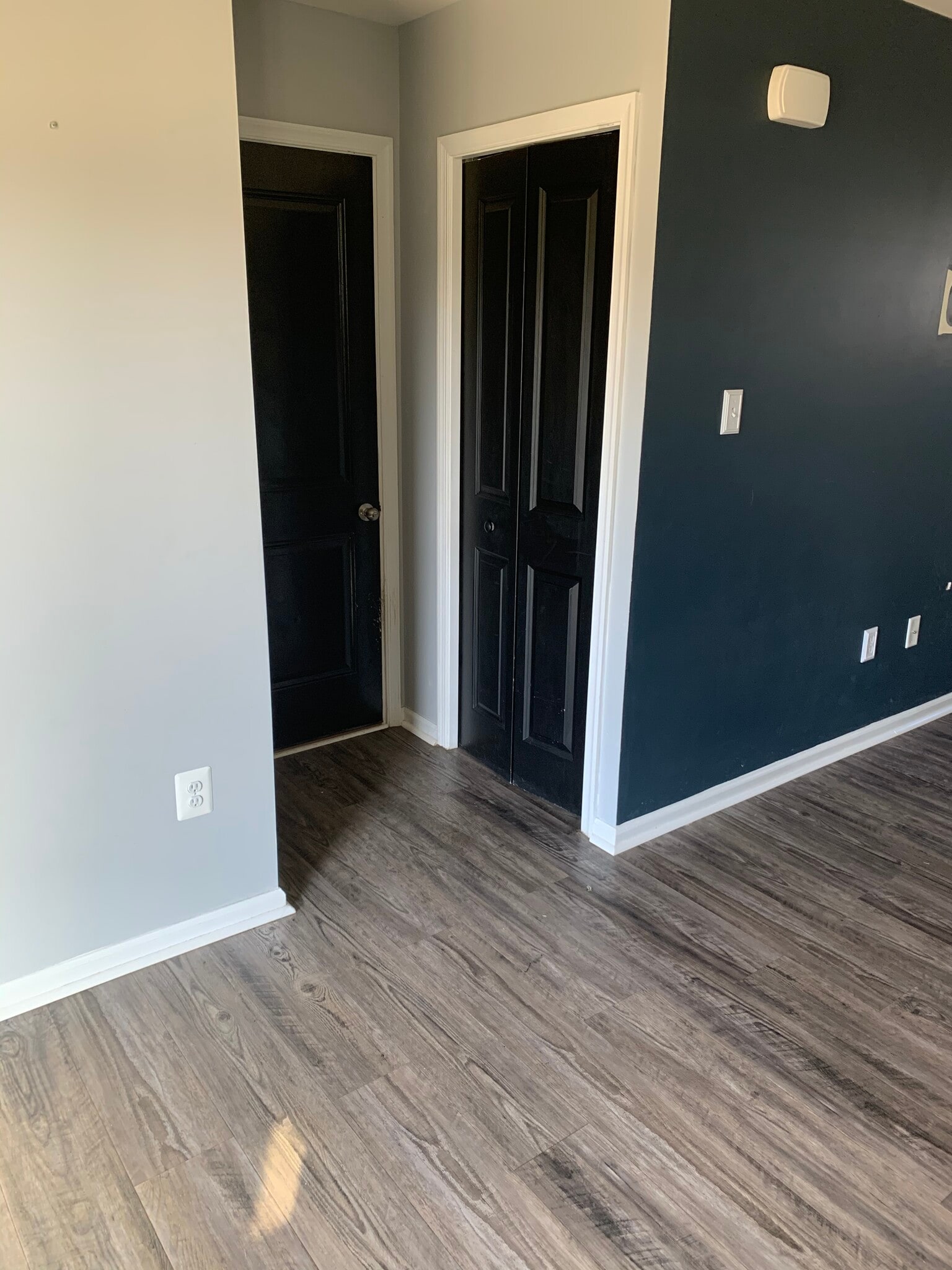 Building Photo - 120 Singleton Way