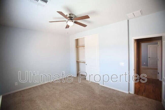 Building Photo - 14482 W La Reata Ave