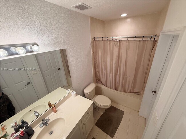 Building Photo - 20930 SW 87th Ave