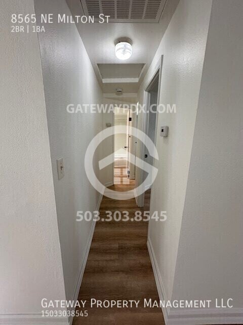 Building Photo - 8565 NE Milton St