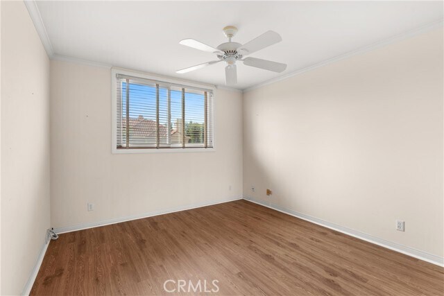 Building Photo - 6121 Greenbrier Dr