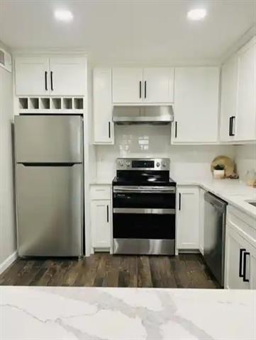 Building Photo - 6011 Danbury Ln