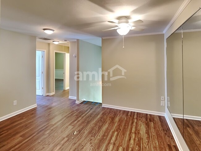 Building Photo - 1403 Bern Dr