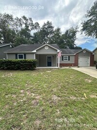 Building Photo - 8 Brindlewood Dr