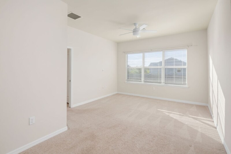 Building Photo - 11908 Pebble Dr