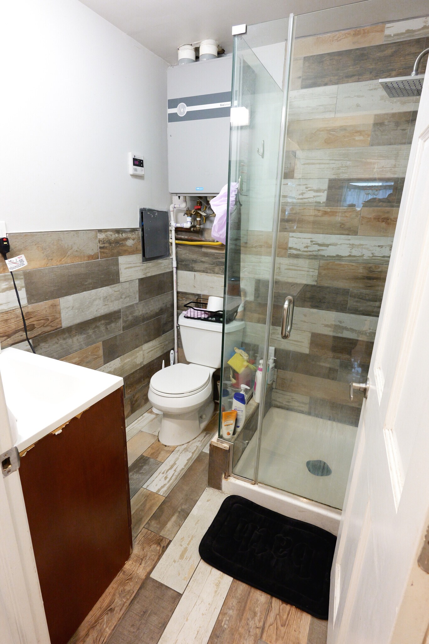 Building Photo - 245 Ferry St