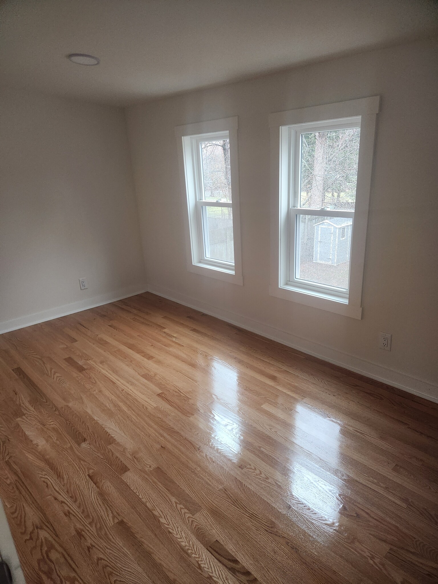Bedroom 3 - 1932 Heath Ave