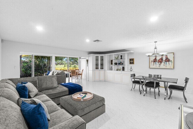 Building Photo - 27 Southport Ln