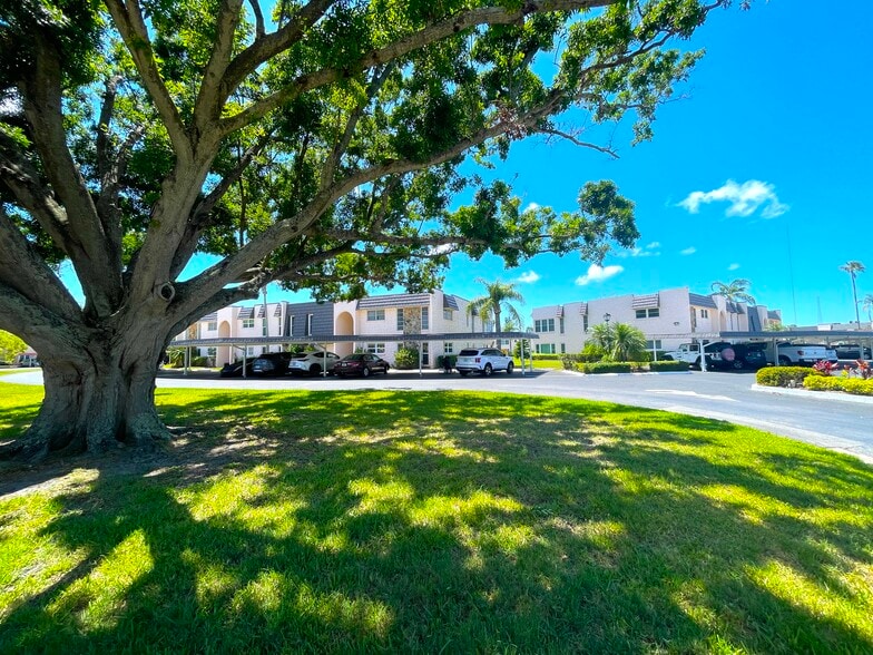 Come live at The Gardens! - 218 Dogwood Cir