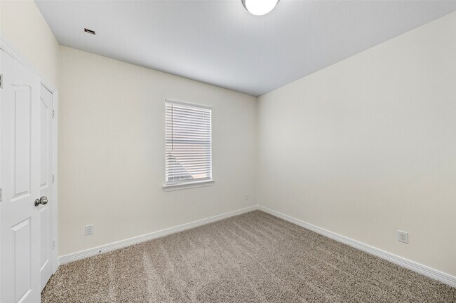 Building Photo - 8239 Nagy Hill St