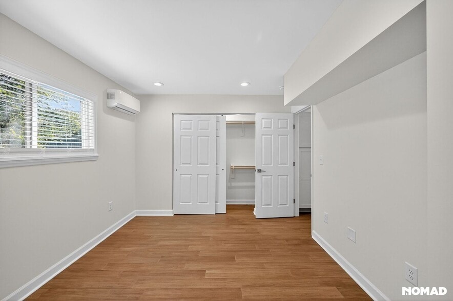 Building Photo - 1309 Hudson Ave