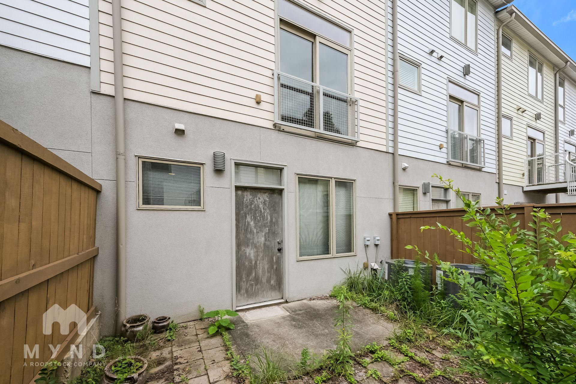 Building Photo - 1379 Stirling Cir NW