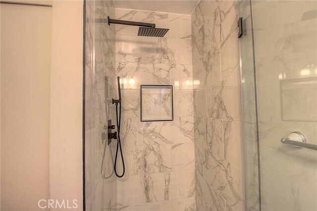 Building Photo - 400 N Louise St