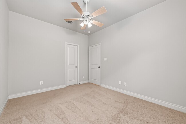 Building Photo - 2107 Cinnamon Teal Cir