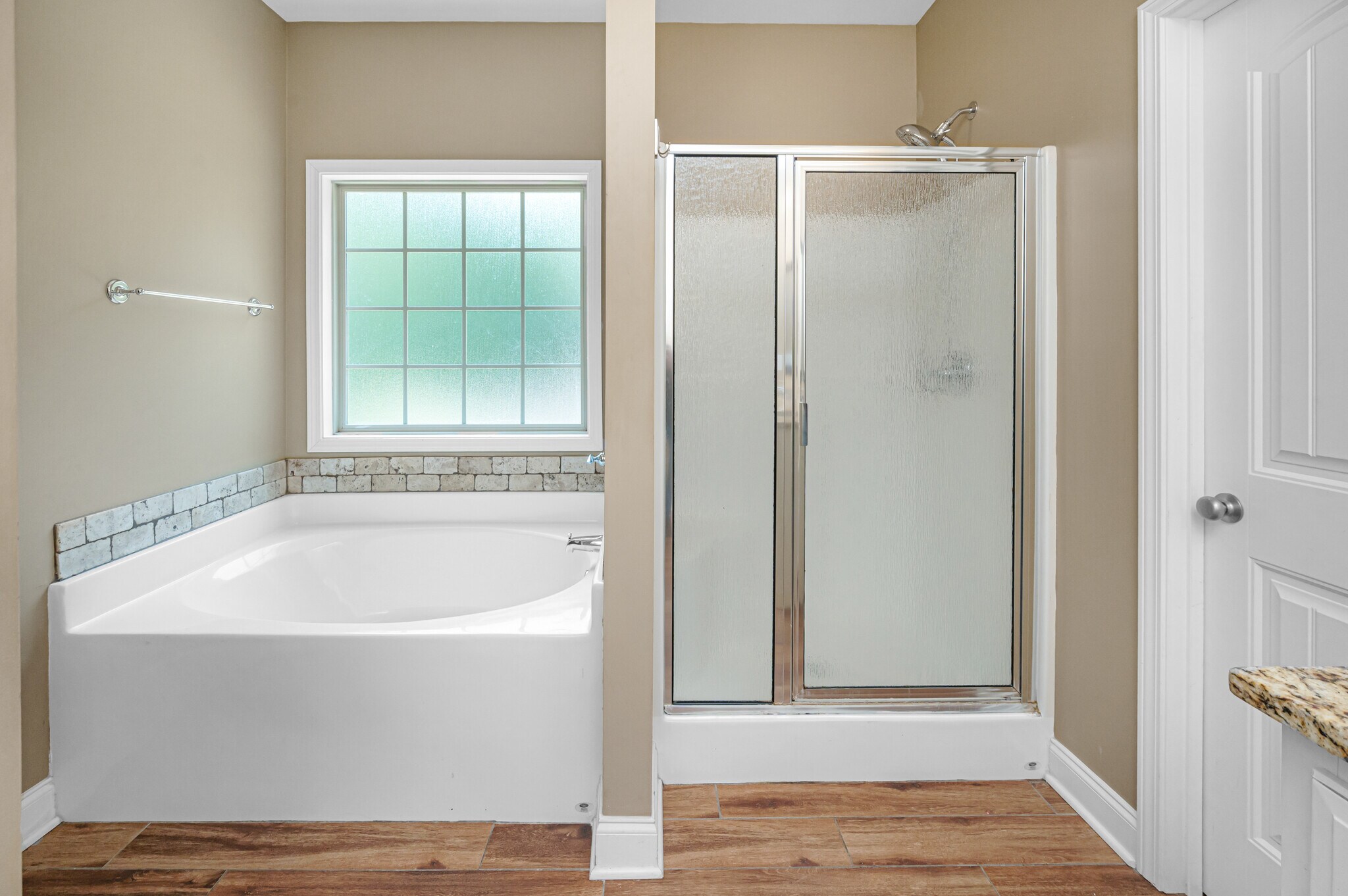 Building Photo - 12696 Alpine Cir