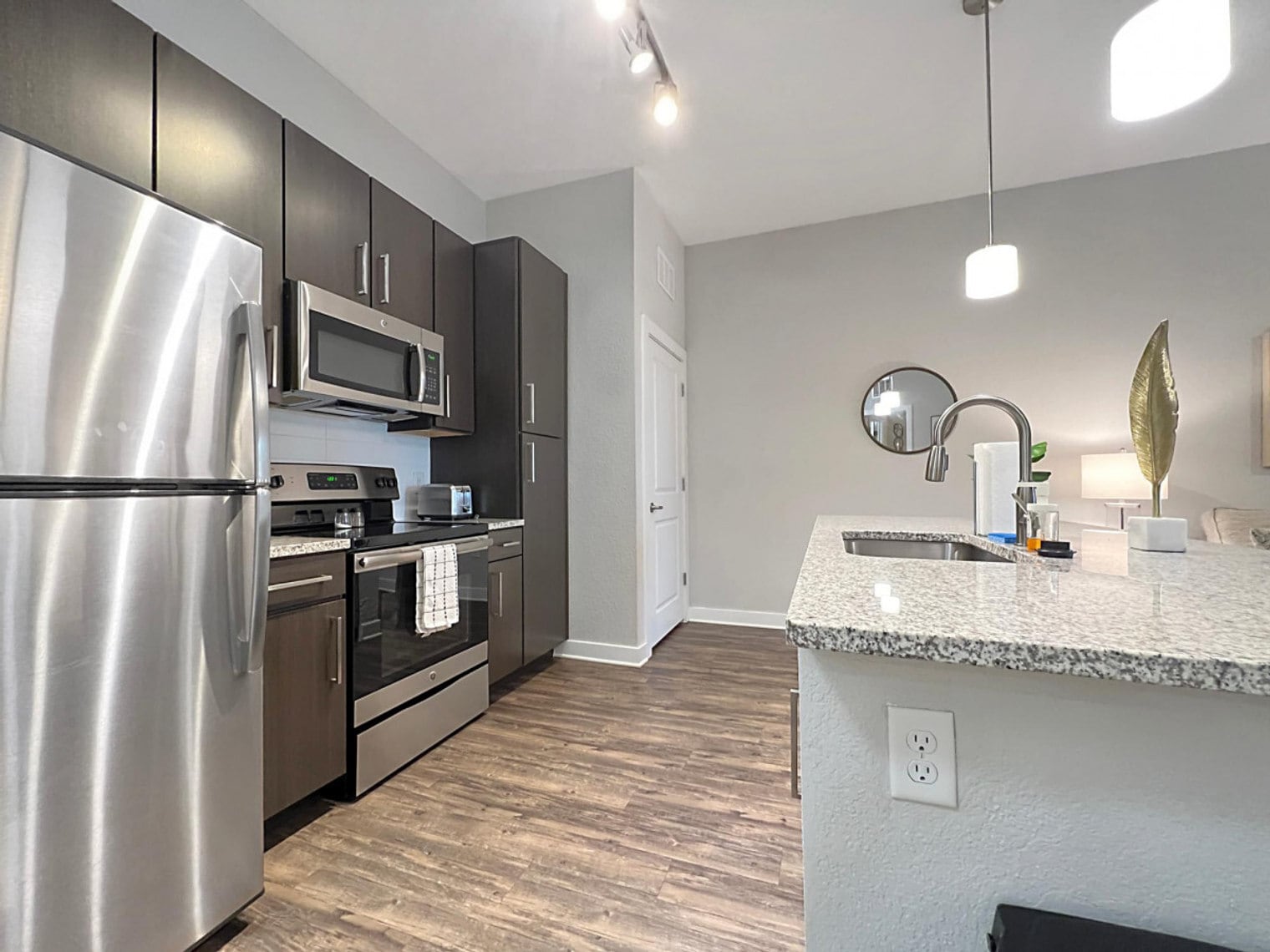 Building Photo - 2615 N Grady Ave