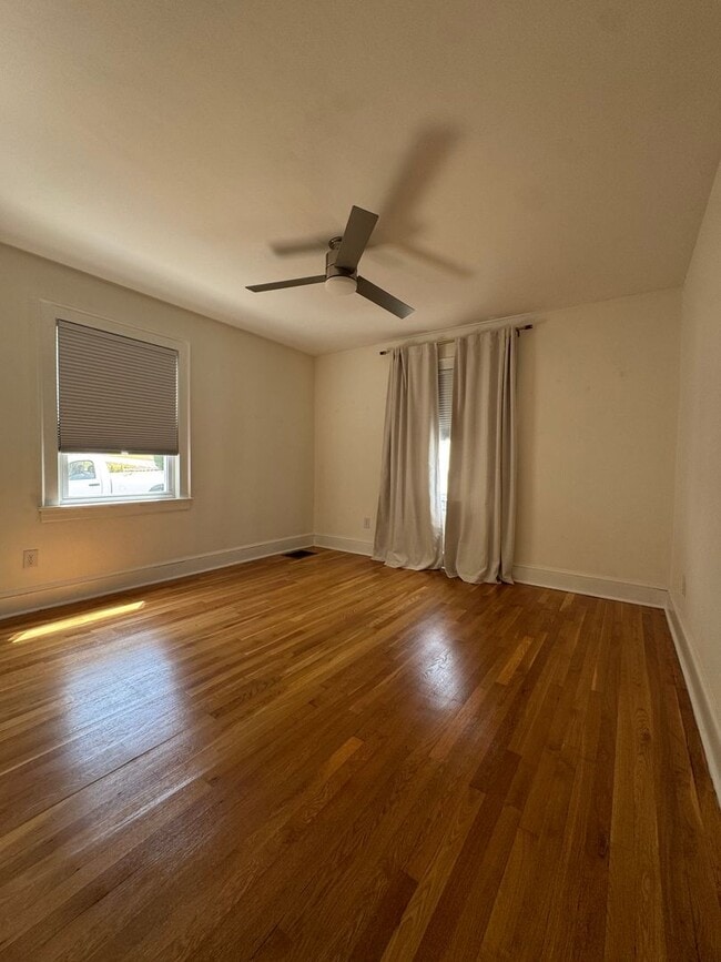 Building Photo - Unique and pristine home for rent in Cave Spring! 2BR 1.5 Bath