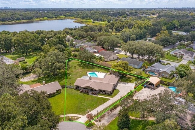 Building Photo - 2503 Woodhaven Ct