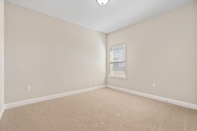 Building Photo - UPCOMING LISTING -WITH LAWNCARE- IN STONEBRIDGE