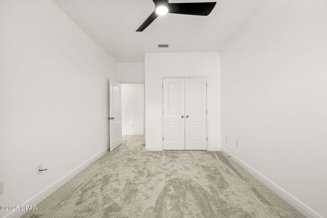 Building Photo - 112 Enchantment Falls Ln