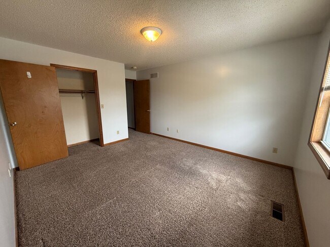 Building Photo - West Torrance Duplex