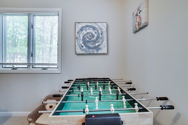 Building Photo - 141 Tommy's Ln