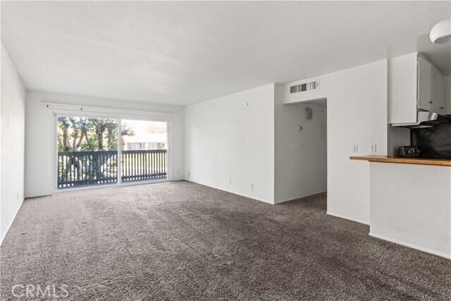 Building Photo - 576 N Bellflower Blvd