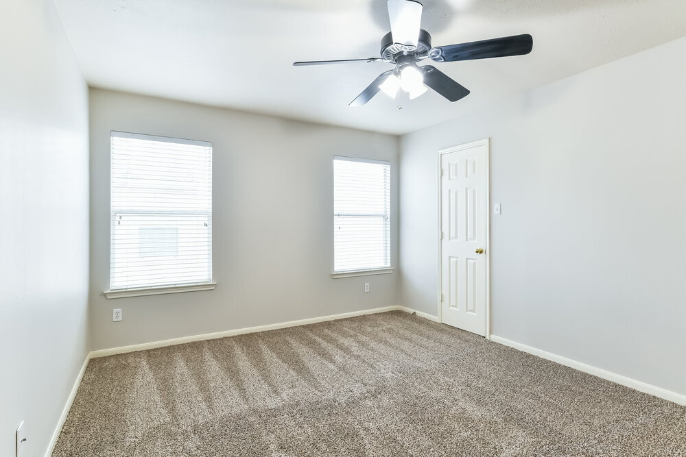 Building Photo - 25222 Barmby Dr