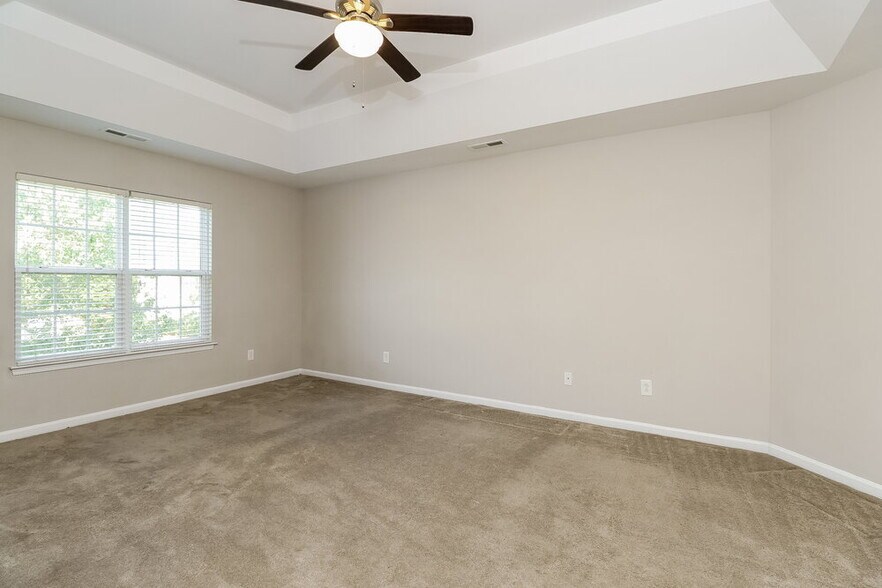 Building Photo - 3314 Hendricks Chapel Ln