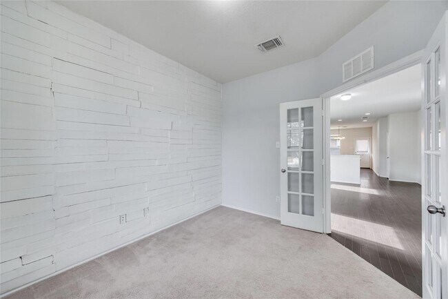 Building Photo - 524 Coffee Berry Dr