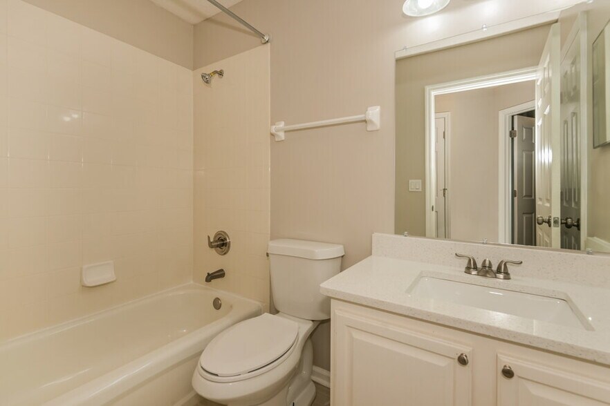 Building Photo - 12552 Big Gum Dr