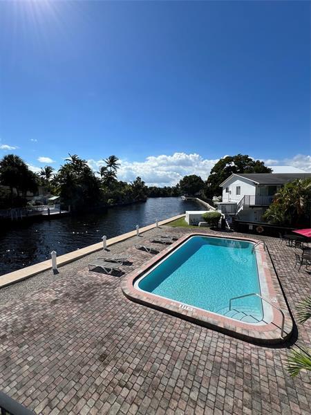 Building Photo - 1818 E Oakland Park Blvd