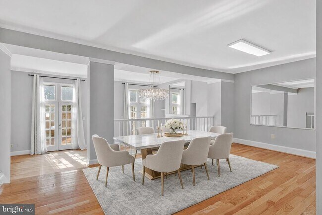 Building Photo - 8505 Jeffersonian Ct